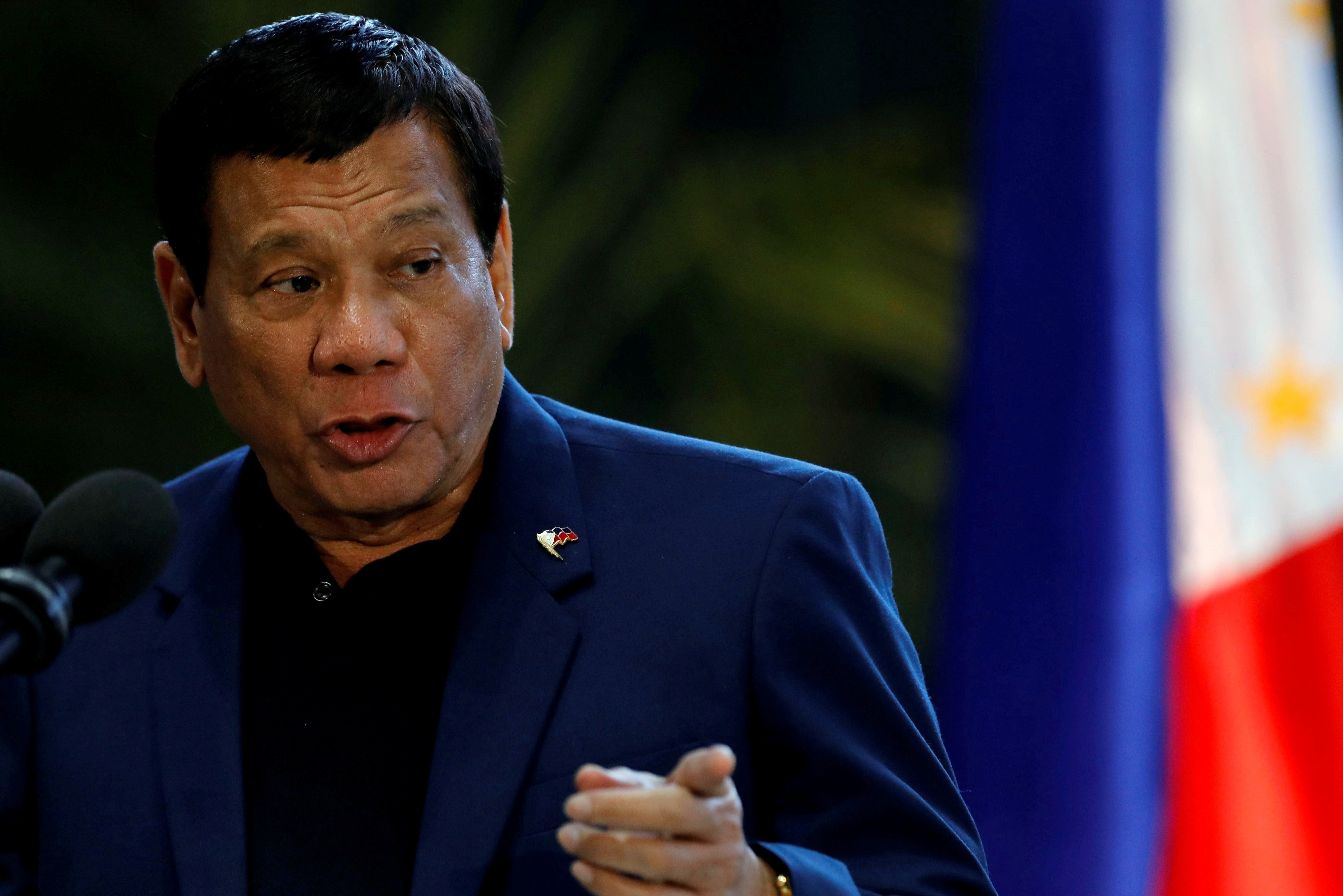 Ong Duterte muon tranh cu pho tong thong Philippines hinh anh