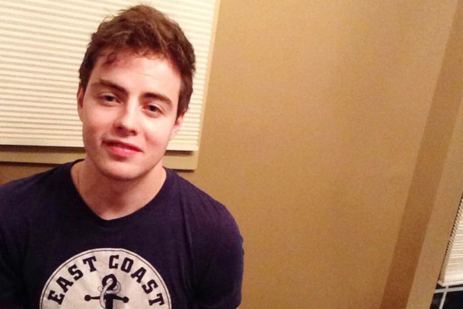 Nguoi dan ong Canada cuop ngan hang o Singapore thoat an phat roi hinh anh