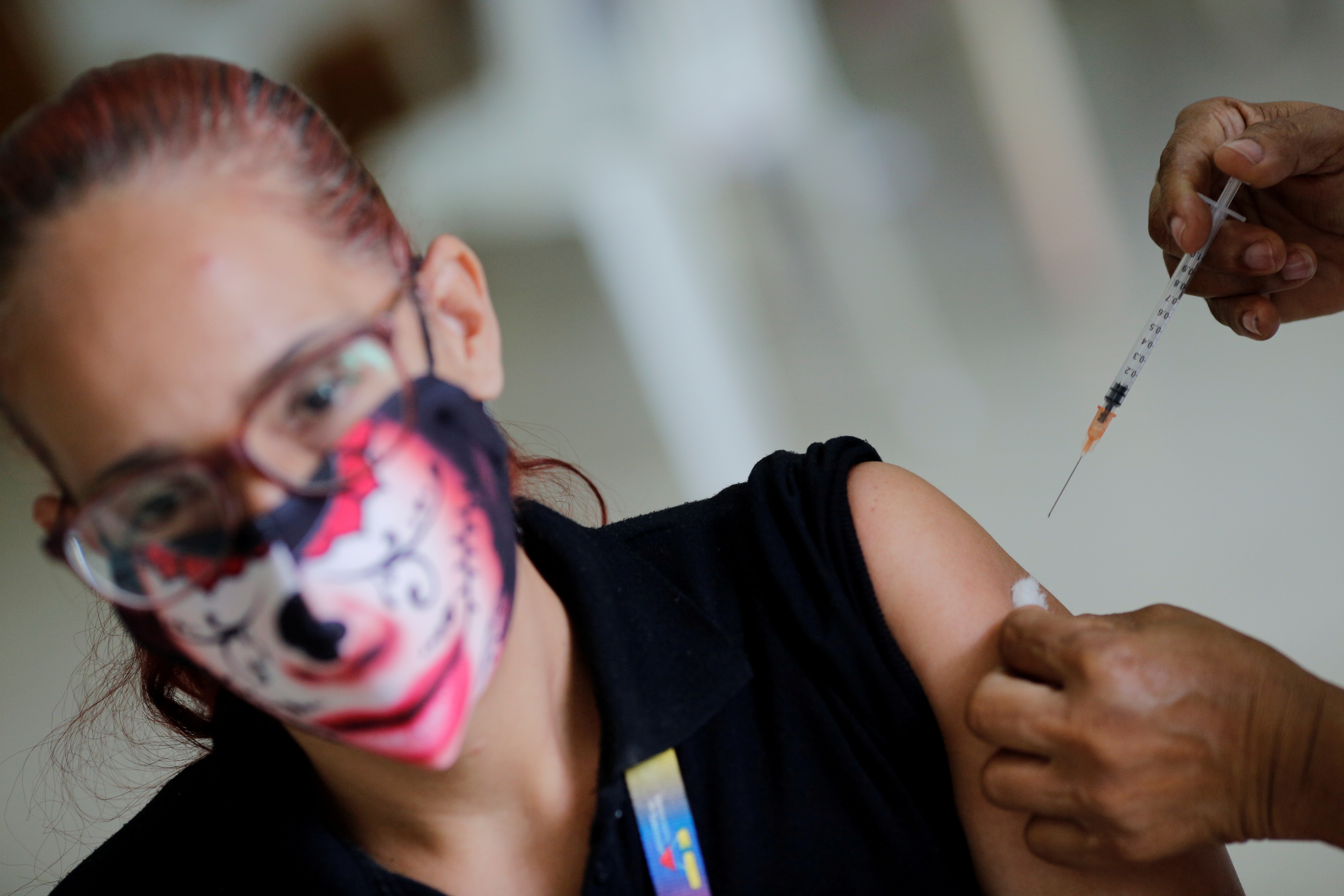 Cuba phe duyet khan cap vaccine Abdala hinh anh