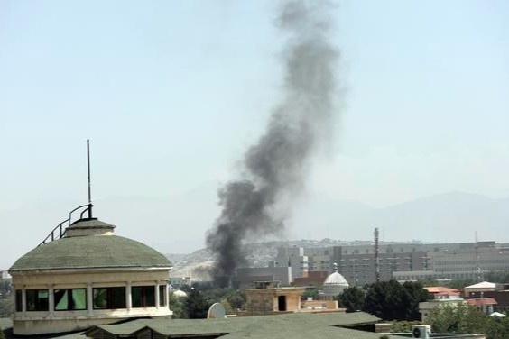 Nhan vien ngoai giao My tieu huy tai lieu nhay cam truoc khi di tan hinh anh