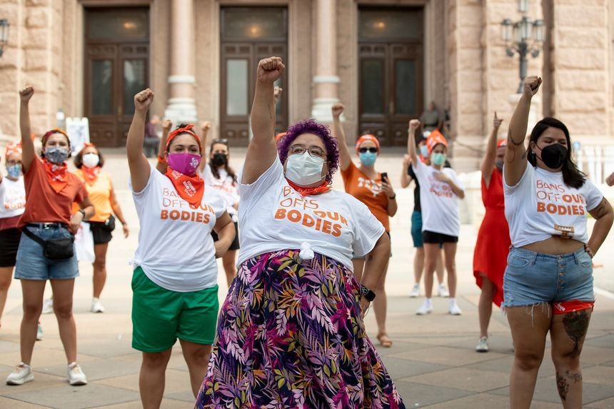 Chinh quyen Biden chuan bi khoi kien bang Texas ve luat pha thai hinh anh