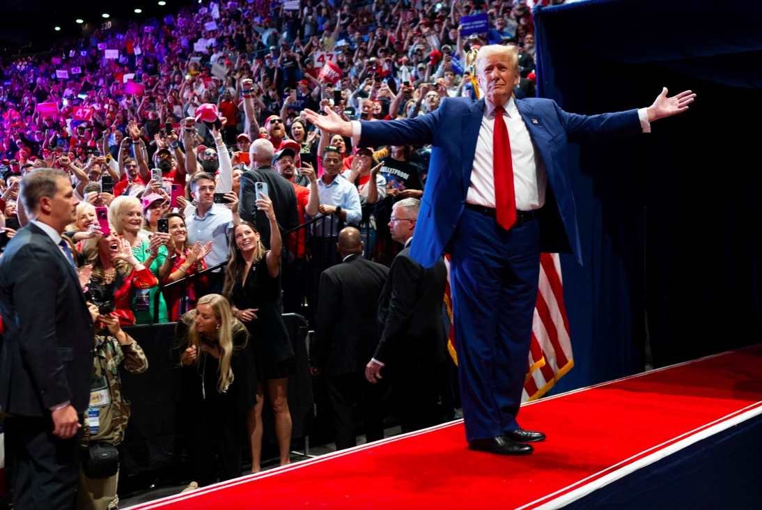 Dong thai bat ngo cua ong Trump hinh anh