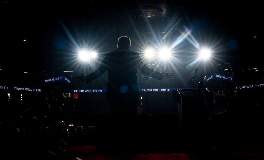 Ong Trump gay soc hinh anh