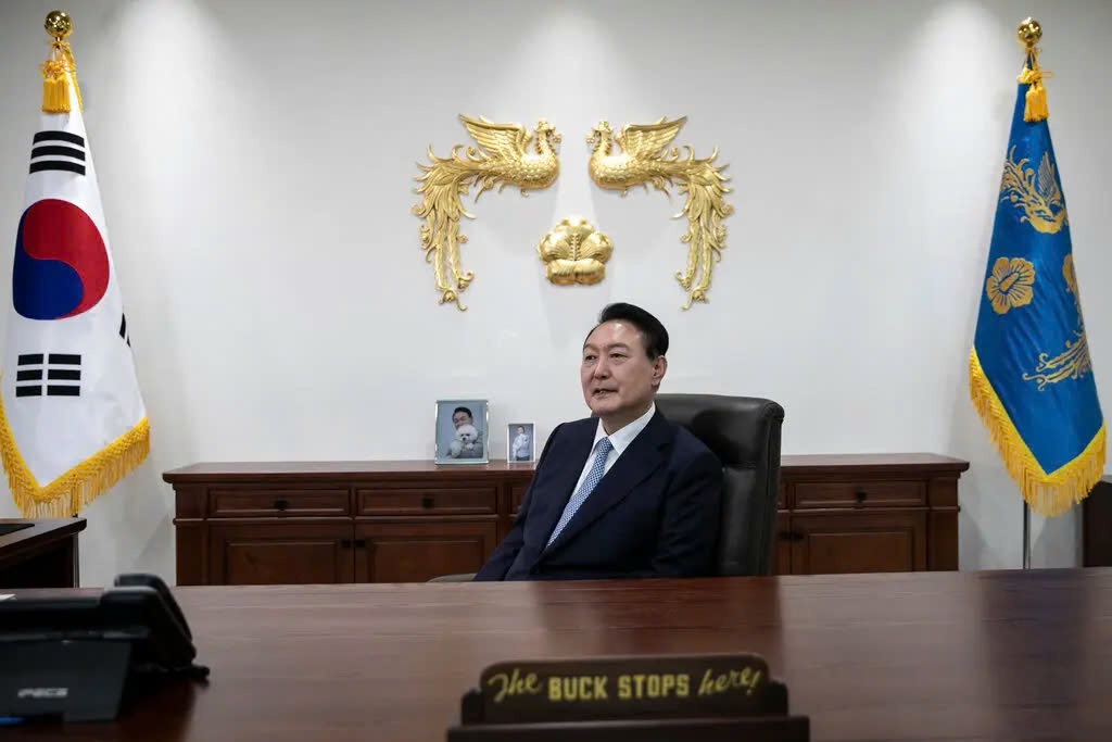 Phe doi lap Han Quoc keu goi lap tuc luan toi tong thong hinh anh