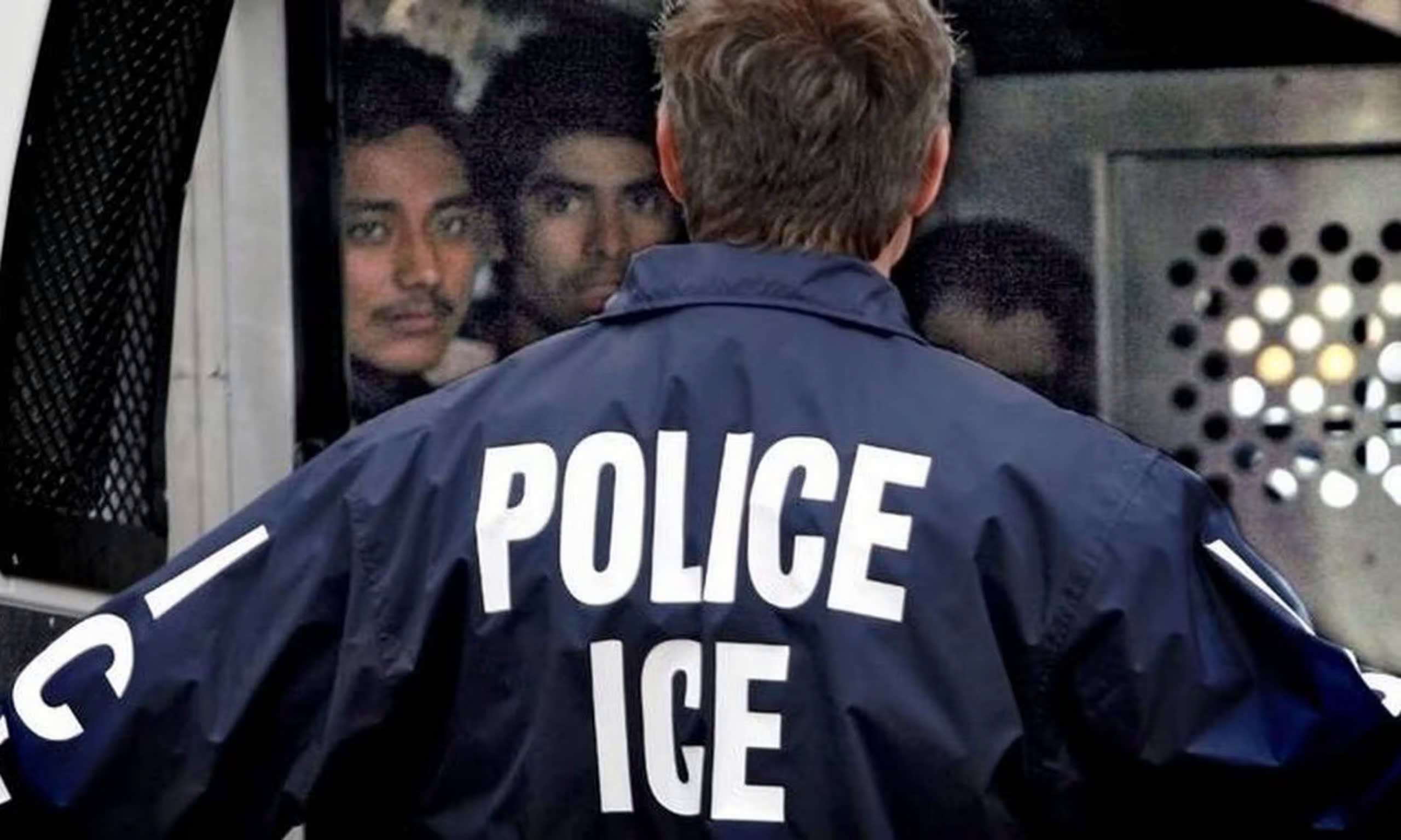 Dot kich nhap cu gay phan no o Newark hinh anh