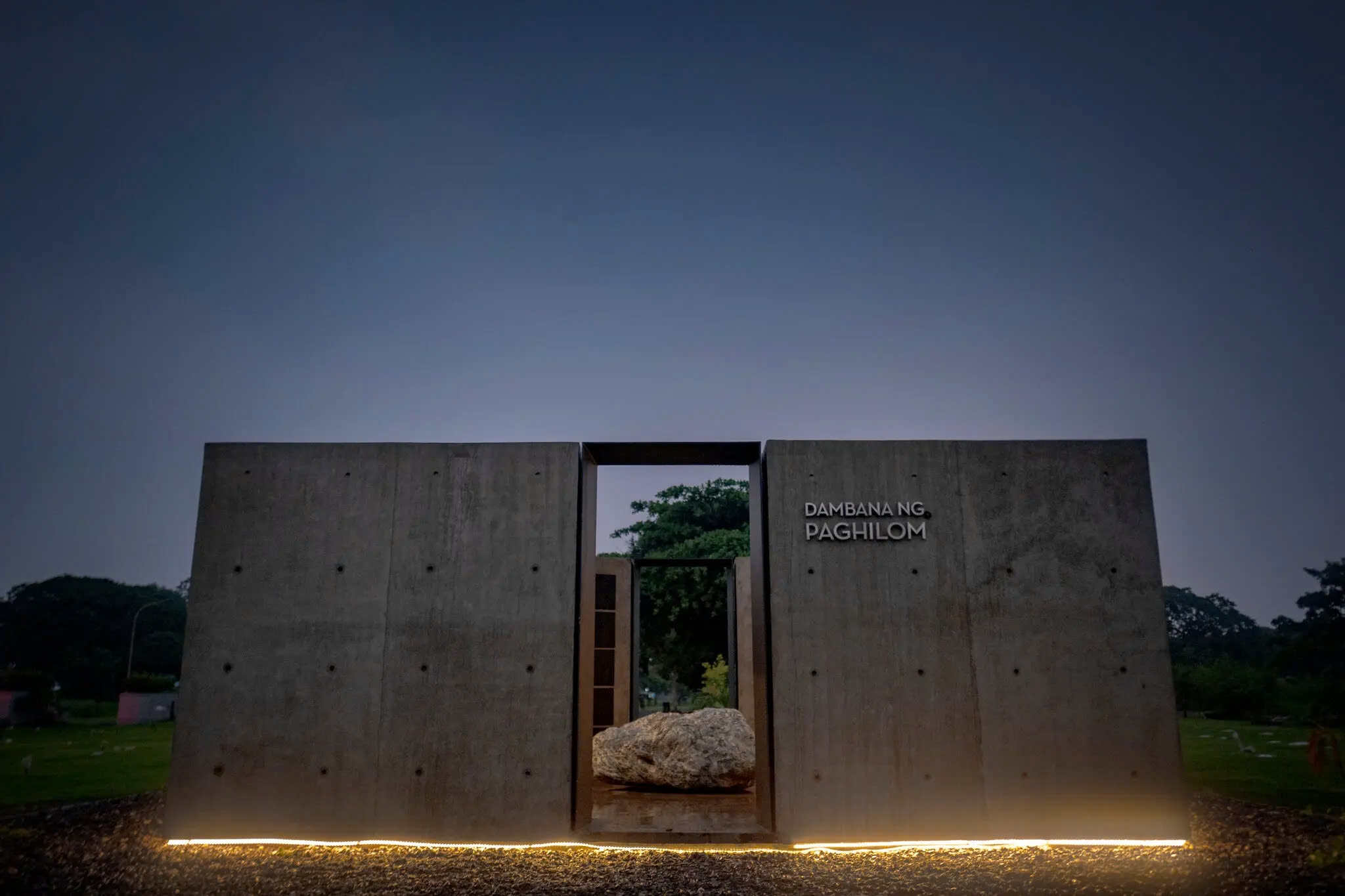 Rodrigo Duterte bi bat anh 2