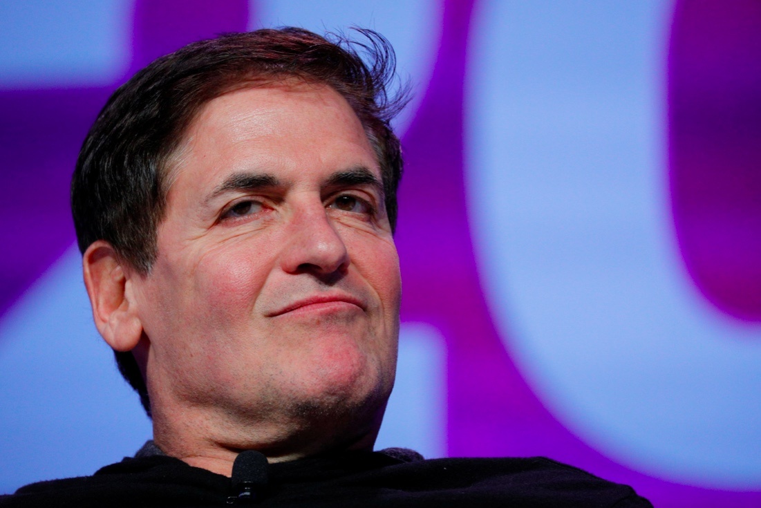 'Ca map' Mark Cuban muon lap day khoang trong Elon Musk de lai hinh anh