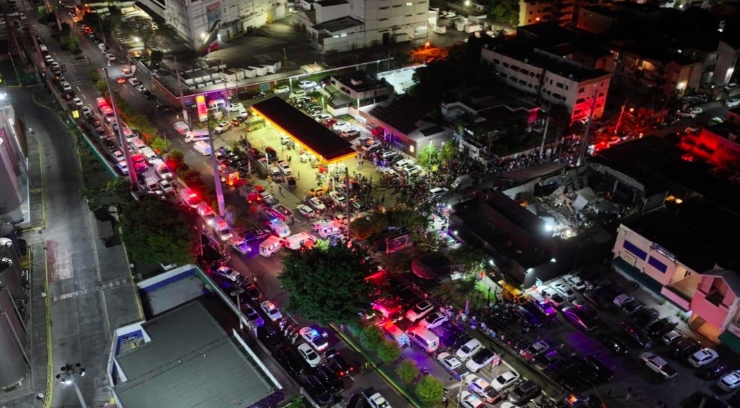 It nhat 15 nguoi chet khi mai hop dem o Dominica bi sap hinh anh