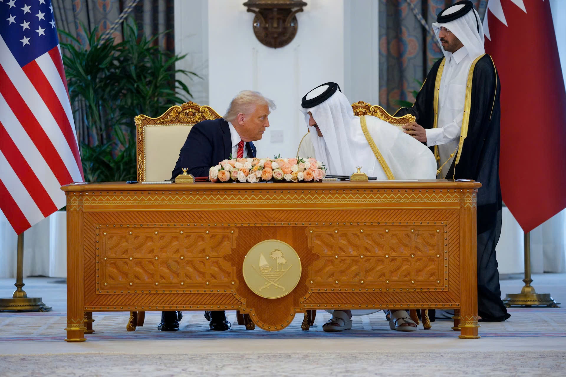 Qatar chi hang chuc ty USD de 'mua anh huong' tai My nhu the nao? hinh anh