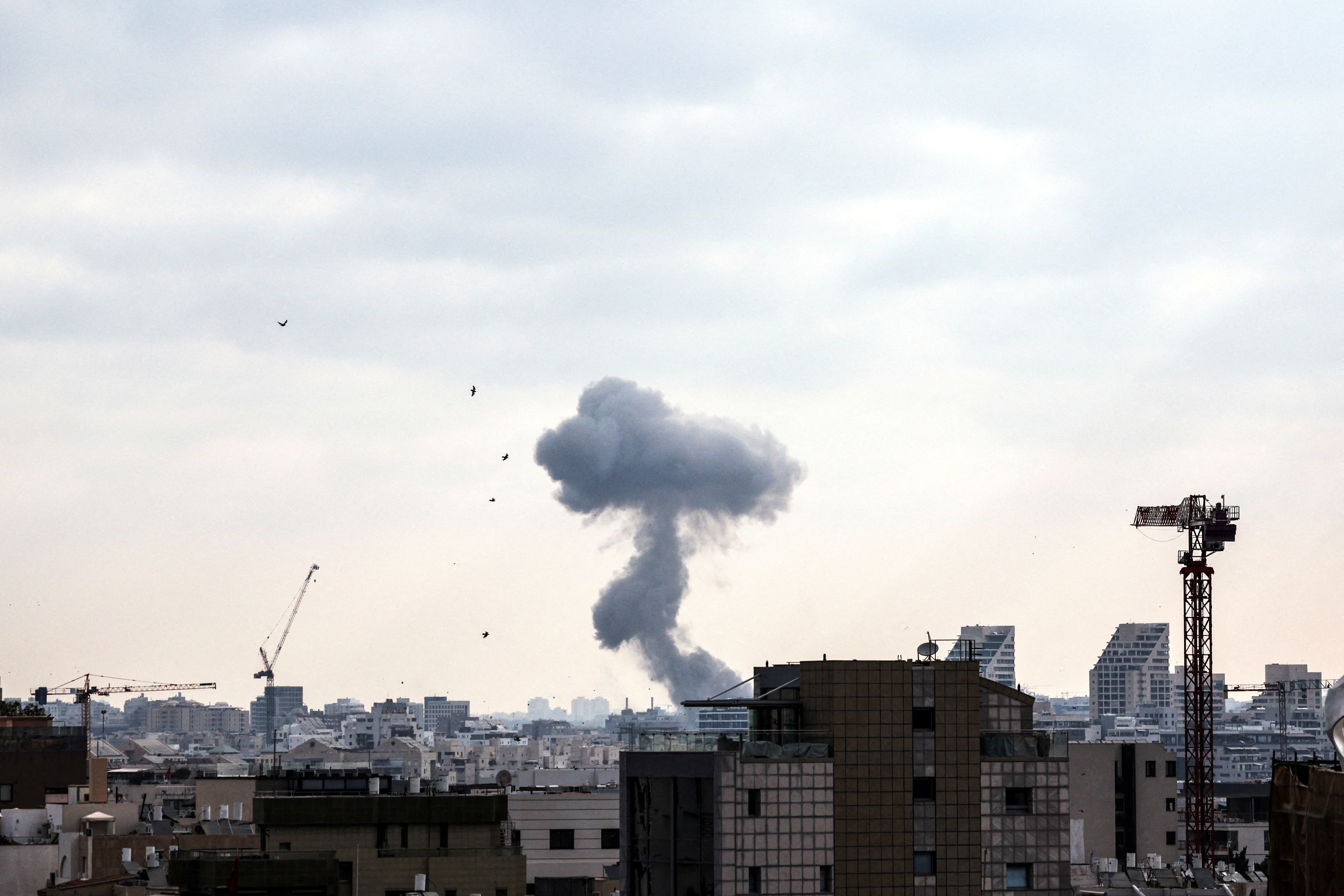 Iran Israel khong kich anh 3