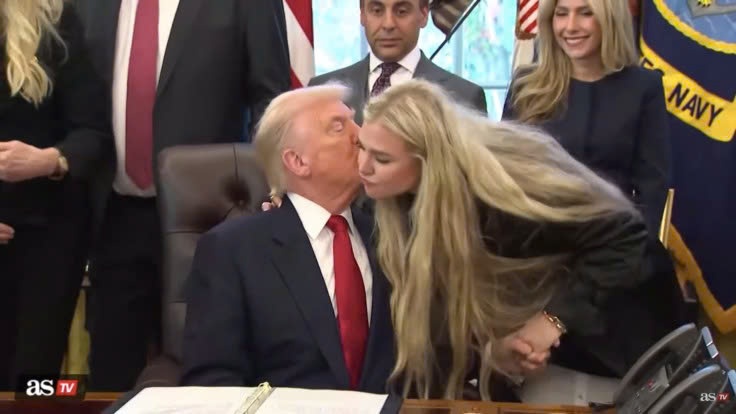 Donald Trump Erika Kirk anh 1