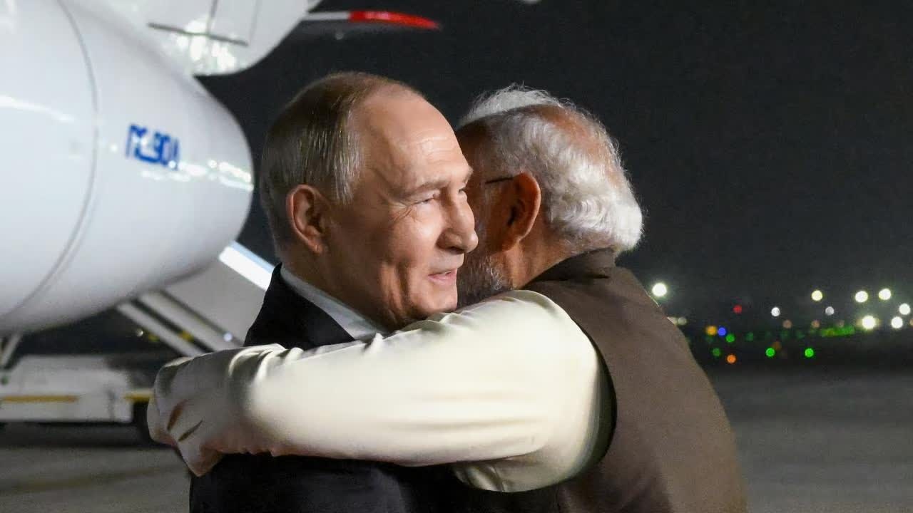 Vladimir Putin tham An Do anh 1