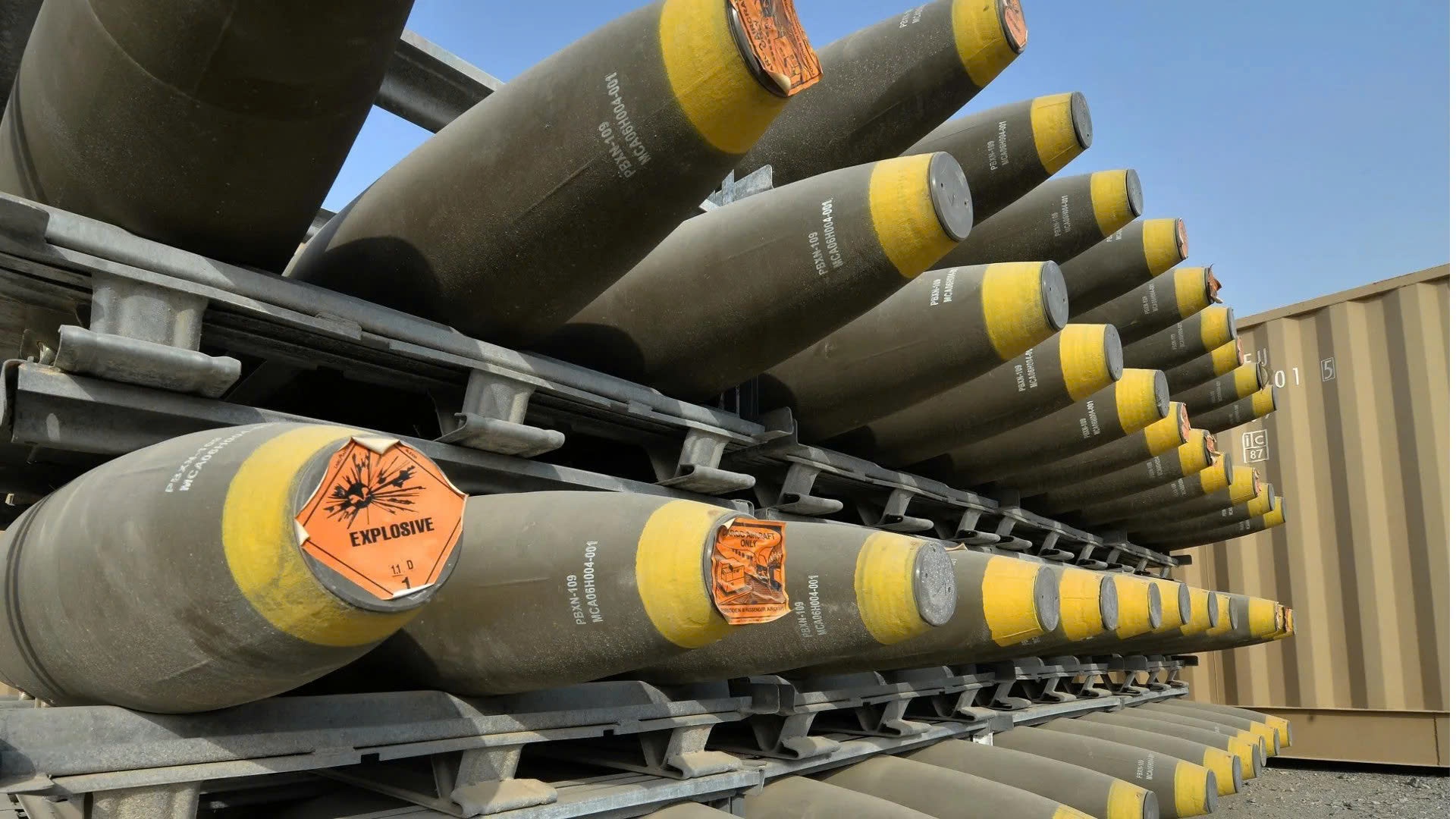 xung dot Trung Dong anh 3