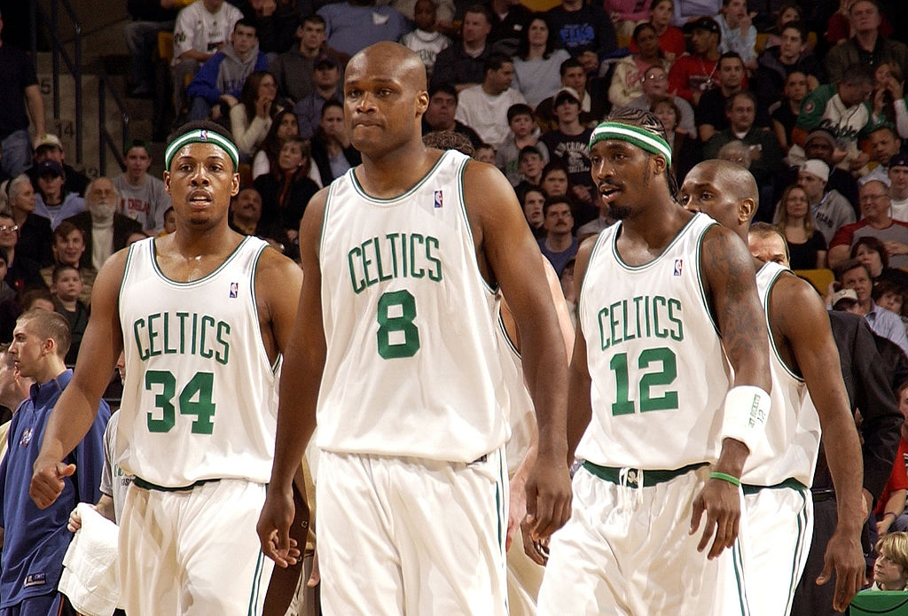 Cau thu bong ro NBA pha san anh 9