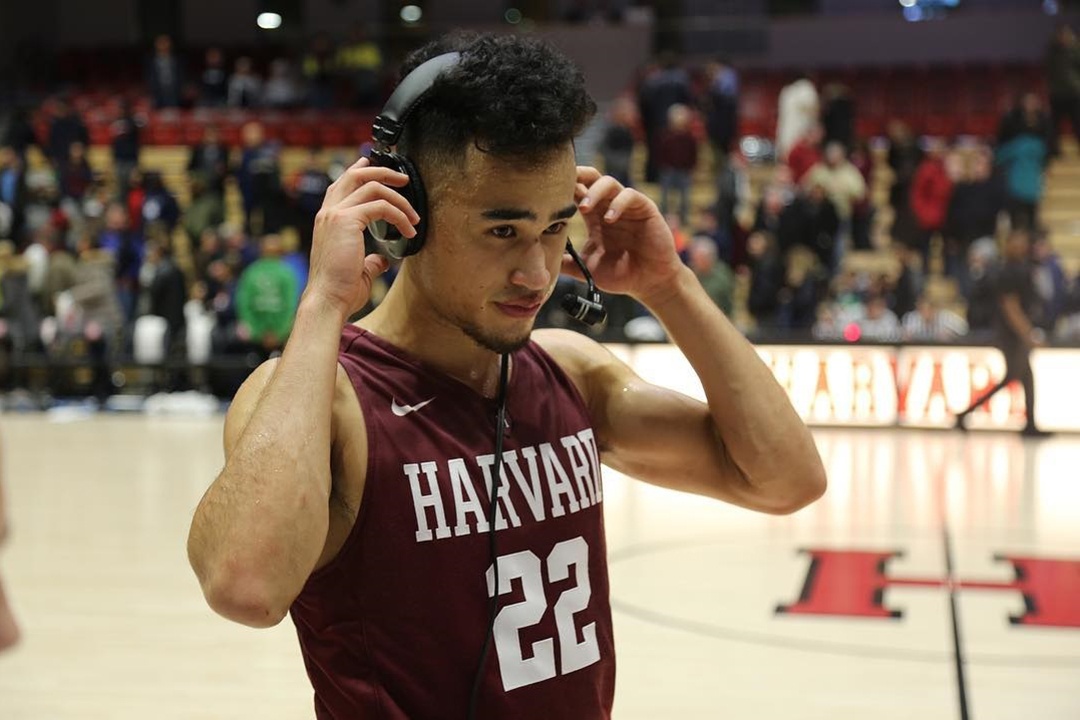 Sao bong ro Viet kieu gay chu y khi ve nuoc thi dau la ai? hinh anh