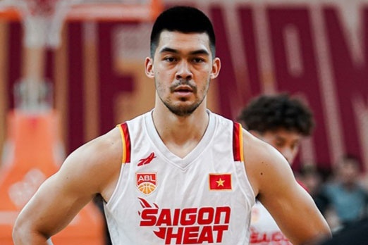 Sao bong ro cao hon 2 m va nhung cau thu Viet kieu tai nang hinh anh