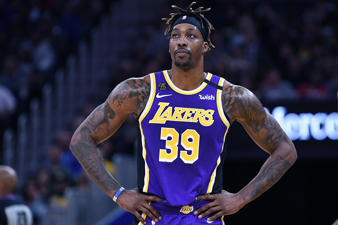 Cau thu bong ro NBA khai gian chieu cao anh 9