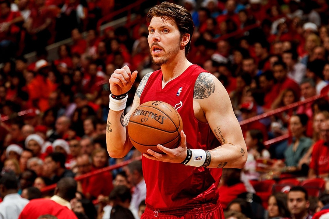 Cuu vo dich NBA anh 1