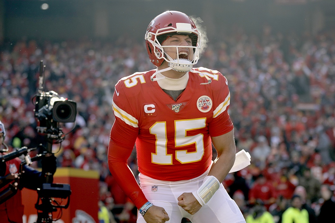 VDV bong bau duc luong nua ty USD anh 1