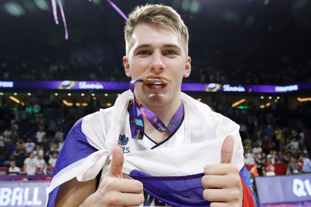 Luka Doncic la ai? anh 4
