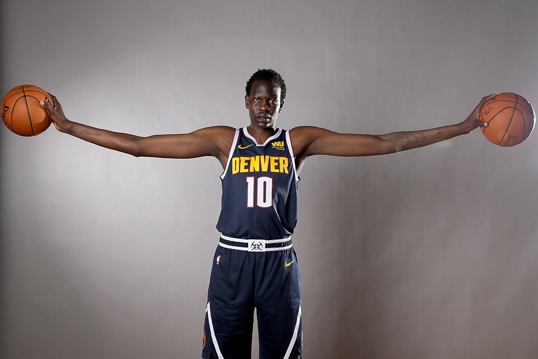 Bol Bol la ai? anh 1