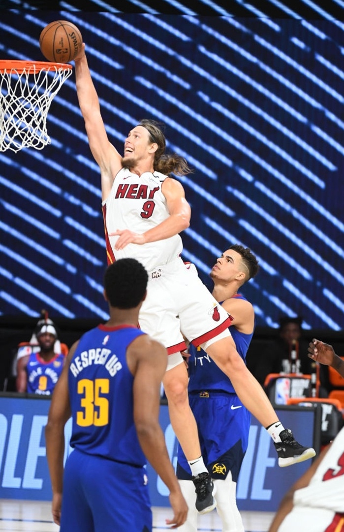 Cầu thủ bóng rổ NBA cao hơn 2 m ảnh 9 Cau thu bong ro NBA cao hon 2 m anh 9