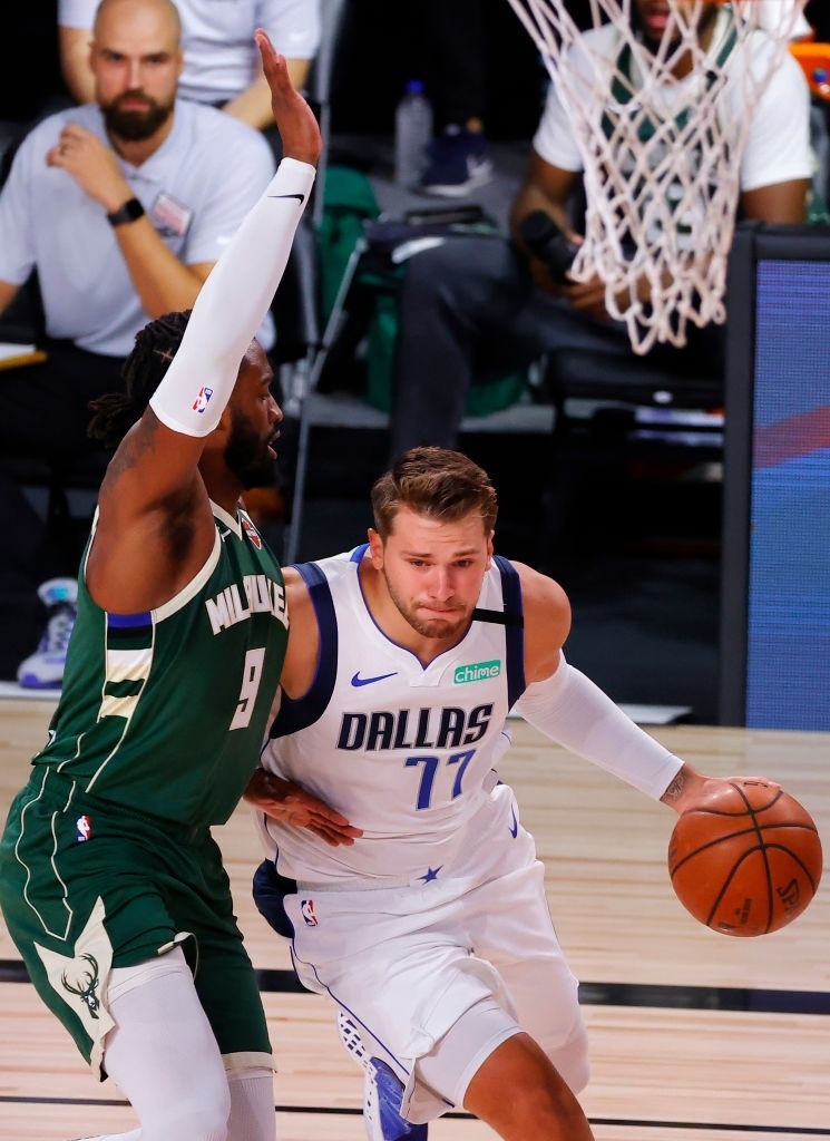 Luka Doncic phá kỷ lục Michael Jordan ảnh 5 Luka Doncic pha ky luc Michael Jordan anh 5