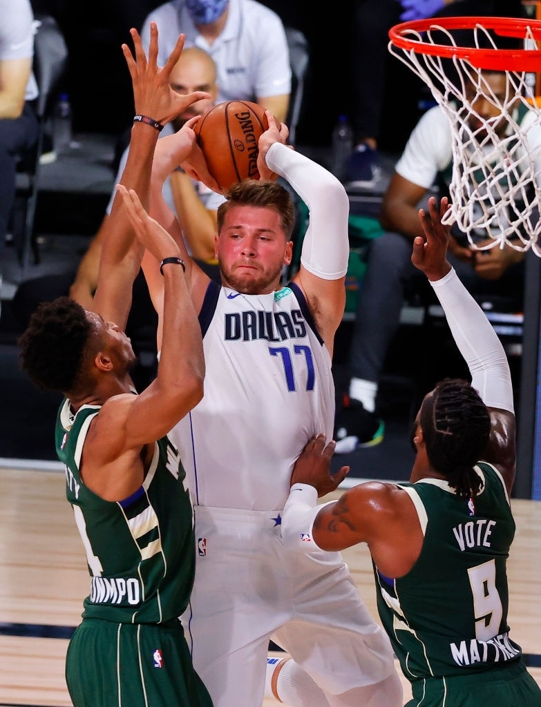 Luka Doncic phá kỷ lục Michael Jordan ảnh 8 Luka Doncic pha ky luc Michael Jordan anh 8