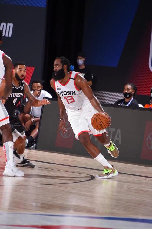 James Harden đảo bóng tốc độ ảnh 3 James Harden dao bong toc do anh 3