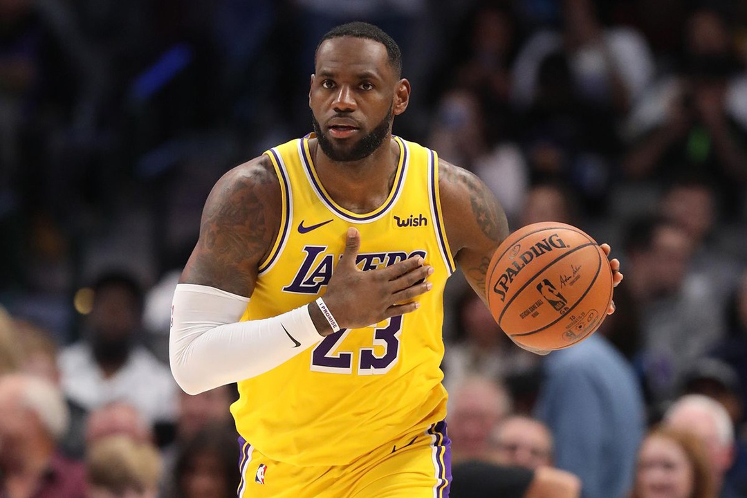 LeBron James va nhung sao bong ro dang xem o NBA hinh anh