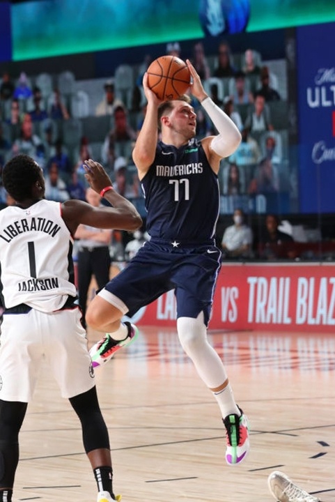 Luka Doncic tai hien hinh anh Michael Jordan anh 4
