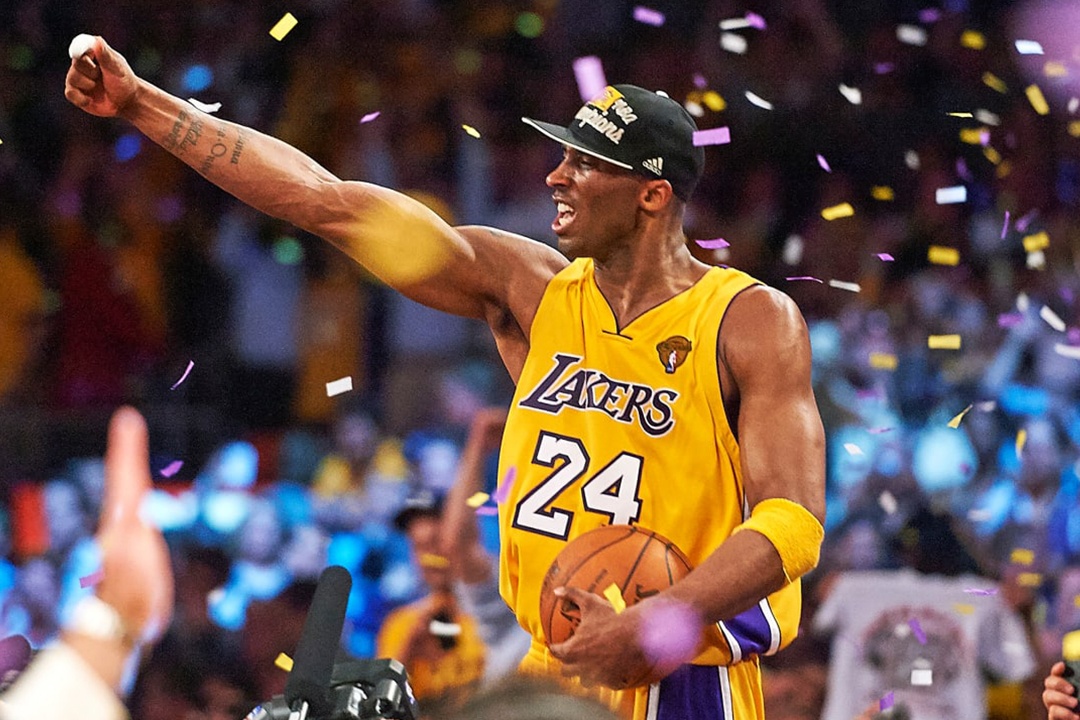 Kobe Bryant va nhung khoanh khac de doi hinh anh