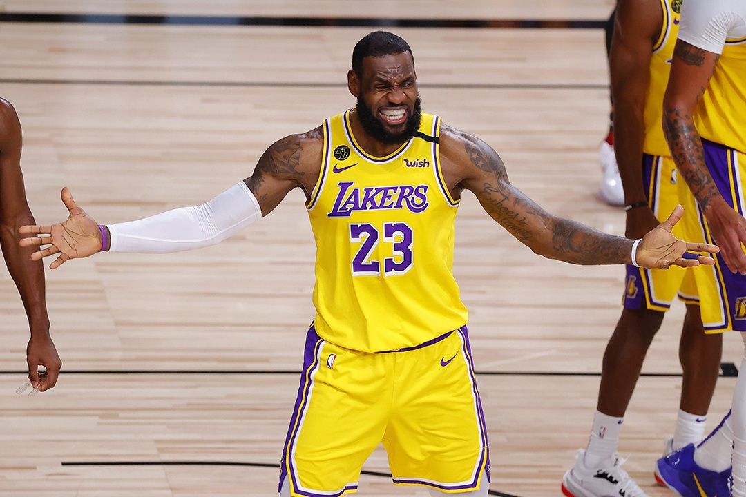 LeBron James tot hon Michael Jordan va Kobe Bryant anh 5