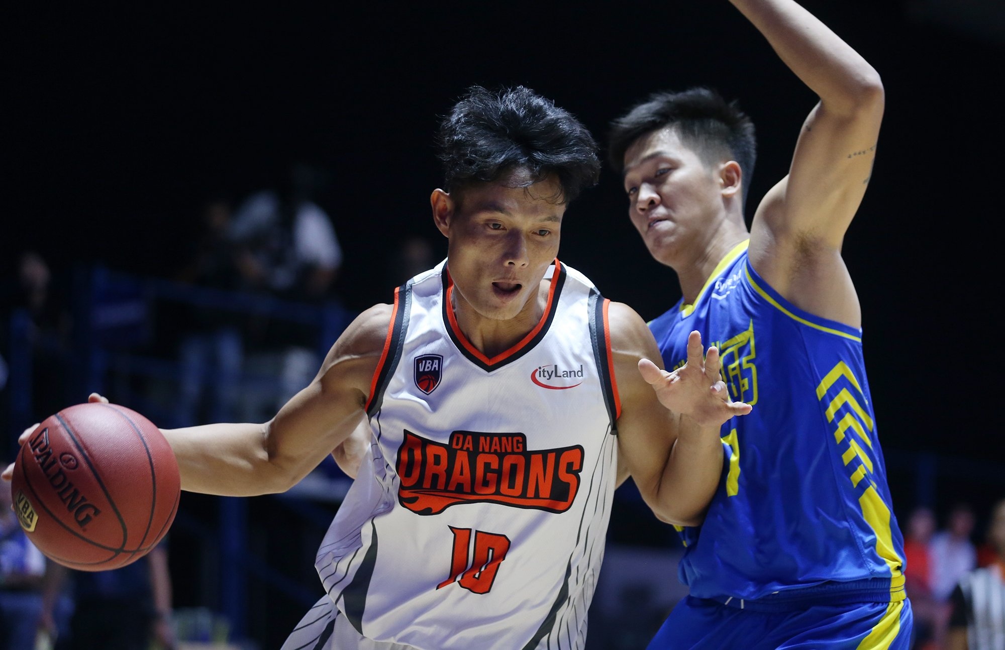 Cau thu bong ro Nguyen Van Hung anh 5