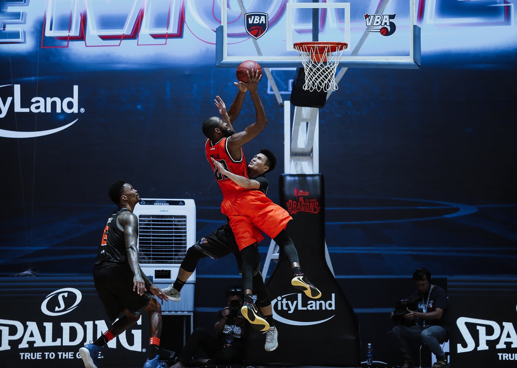 Dinh Thanh Sang anh 9