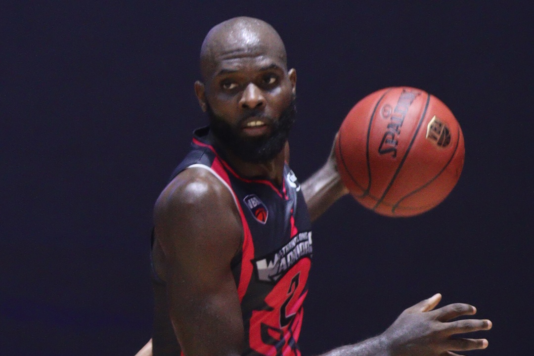 Crawford toa sang giup Thang Long Warriors chien thang hinh anh