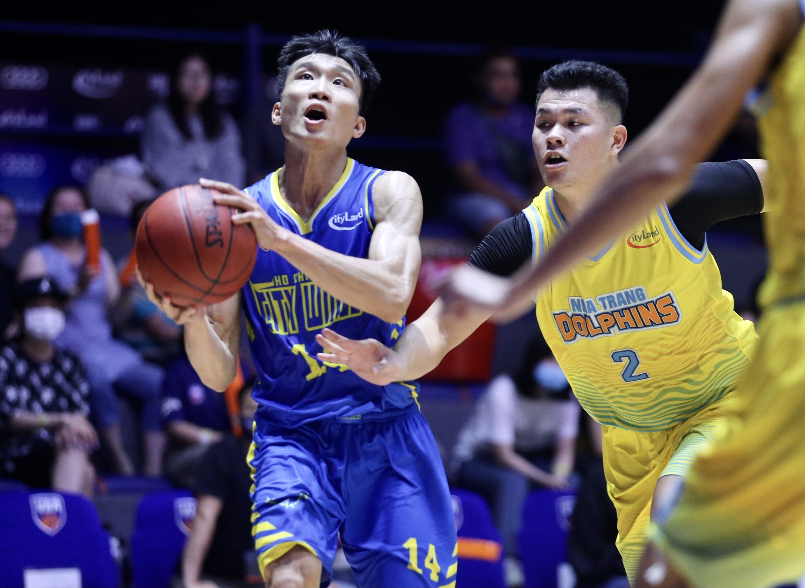 Le Ngoc Tu lap ky luc ghi diem anh 2