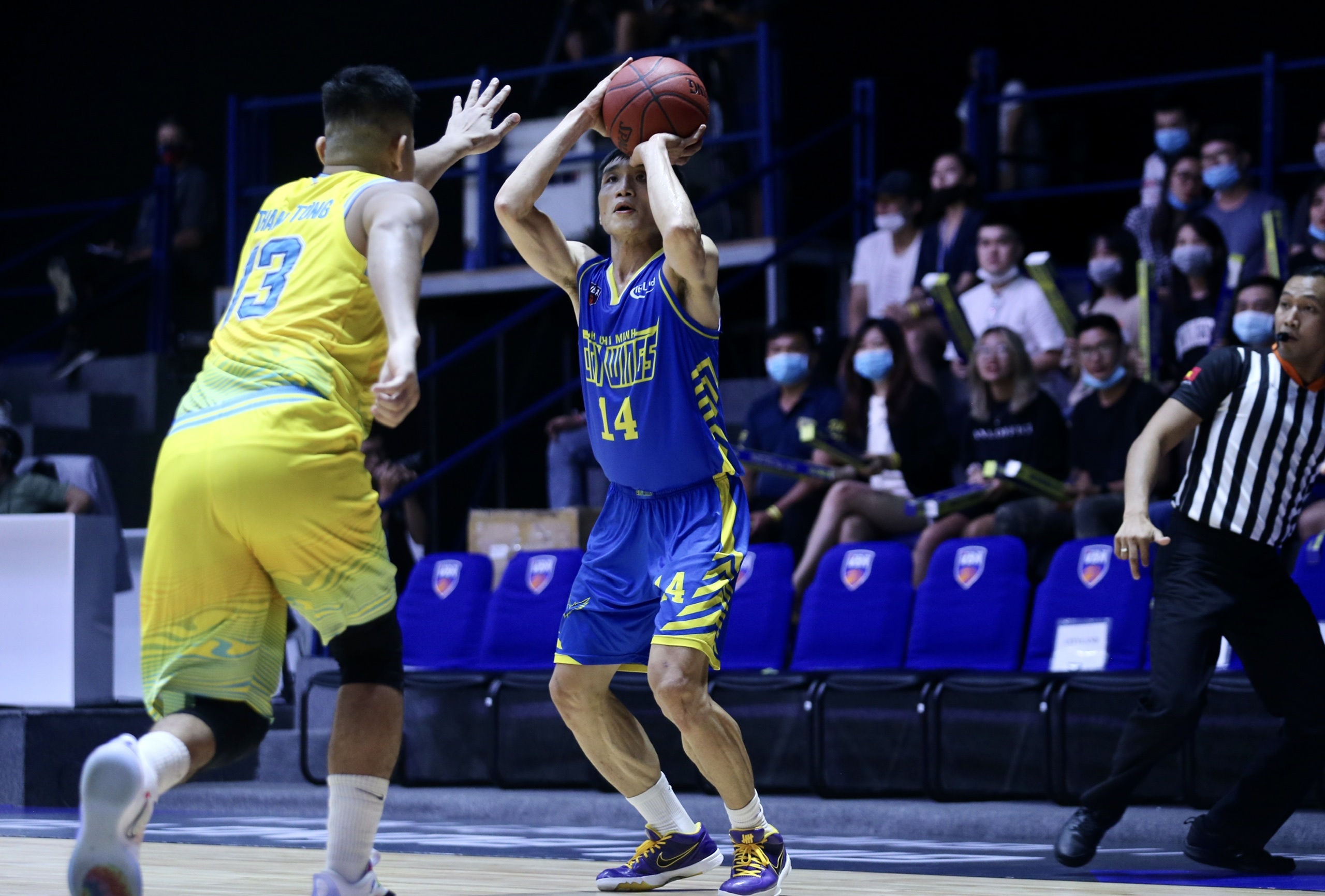 Le Ngoc Tu lap ky luc ghi diem anh 3