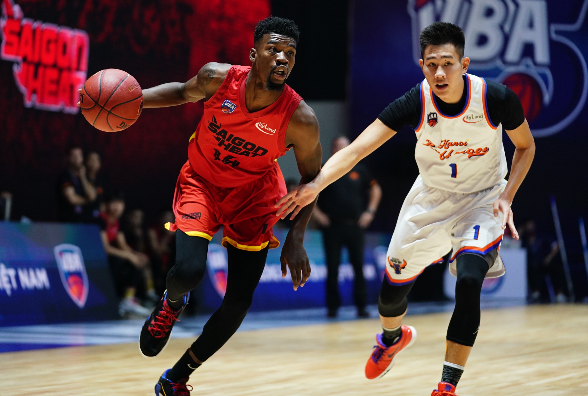 Cau thu bong ro cao nhat Viet Nam anh 9