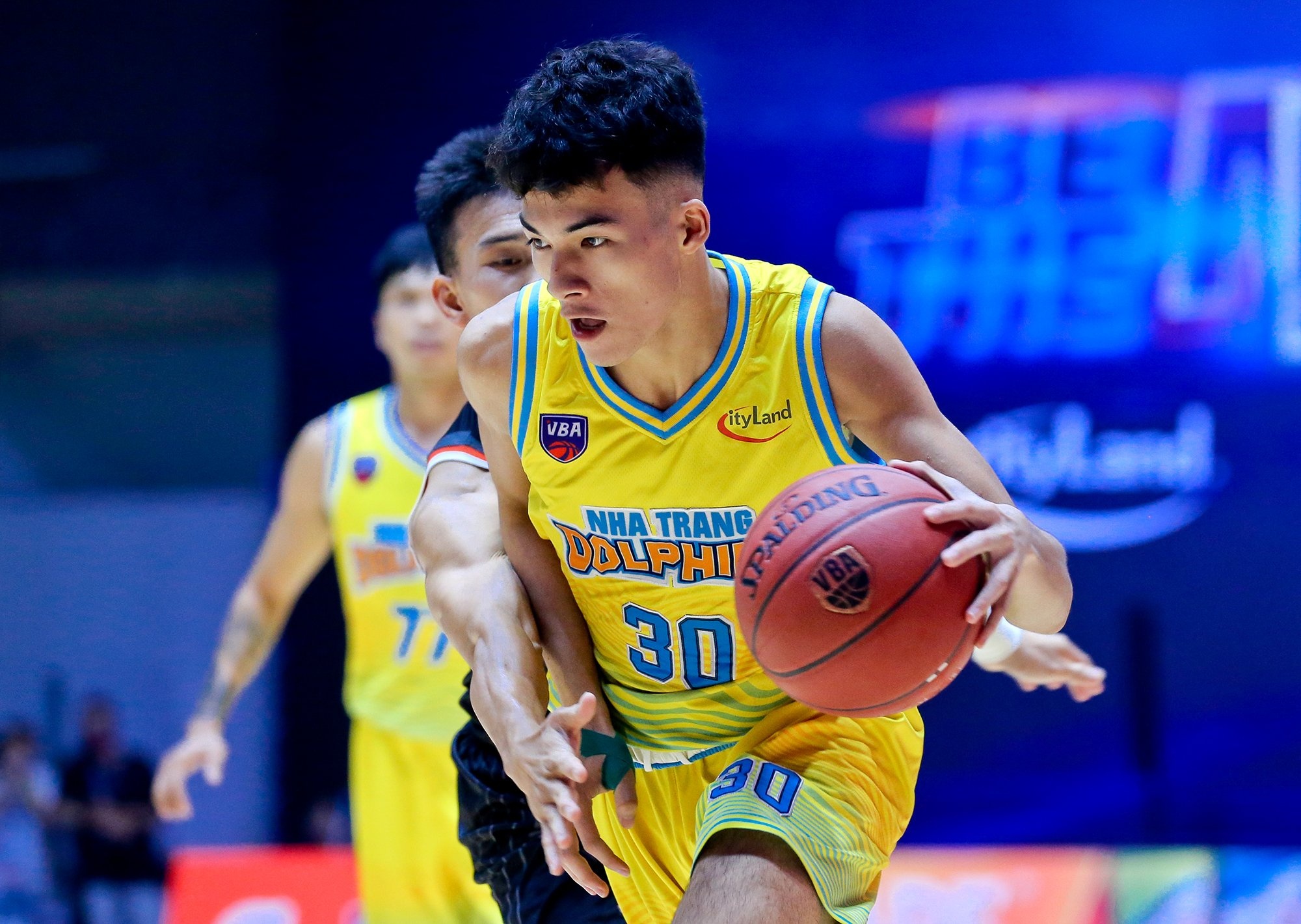 Ngoai binh VBA chan thuong anh 7