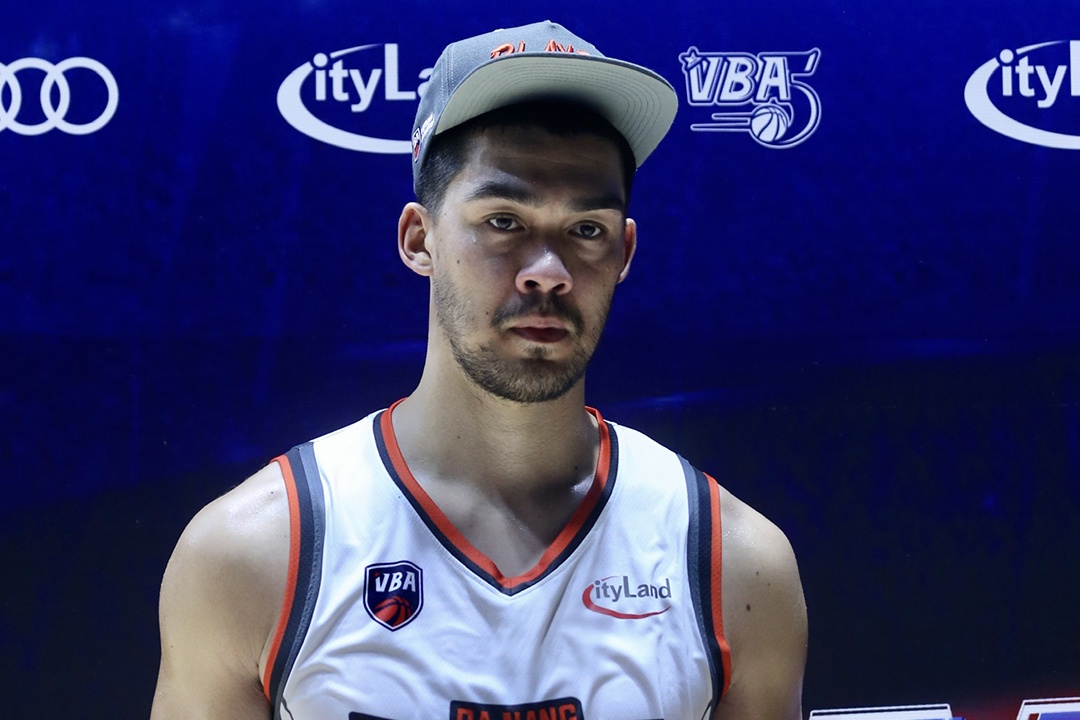 Sao bong ro Viet kieu giai nghe o tuoi 26 hinh anh