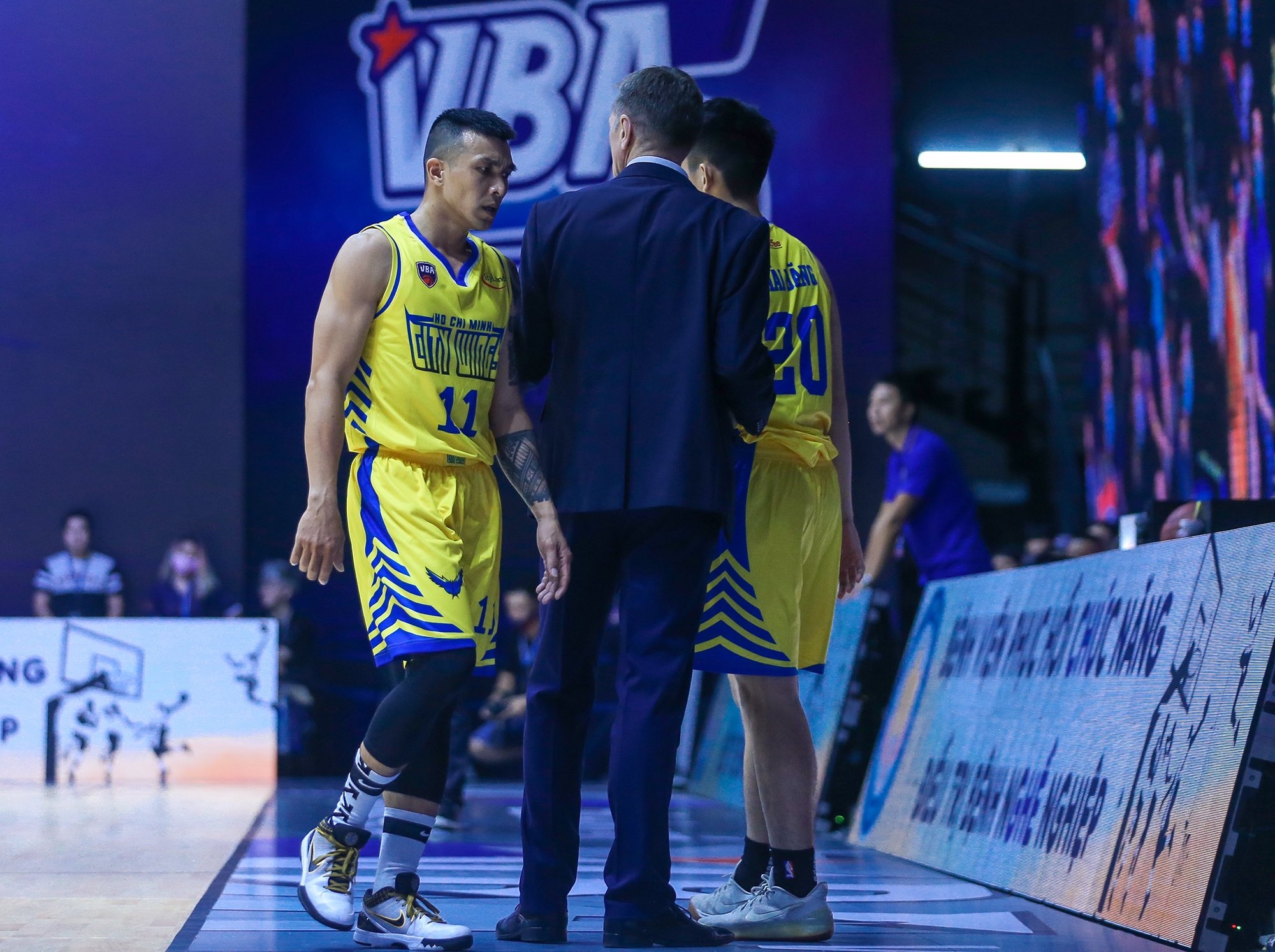 Ngo Tuan Trung buc xuc trong tai anh 7