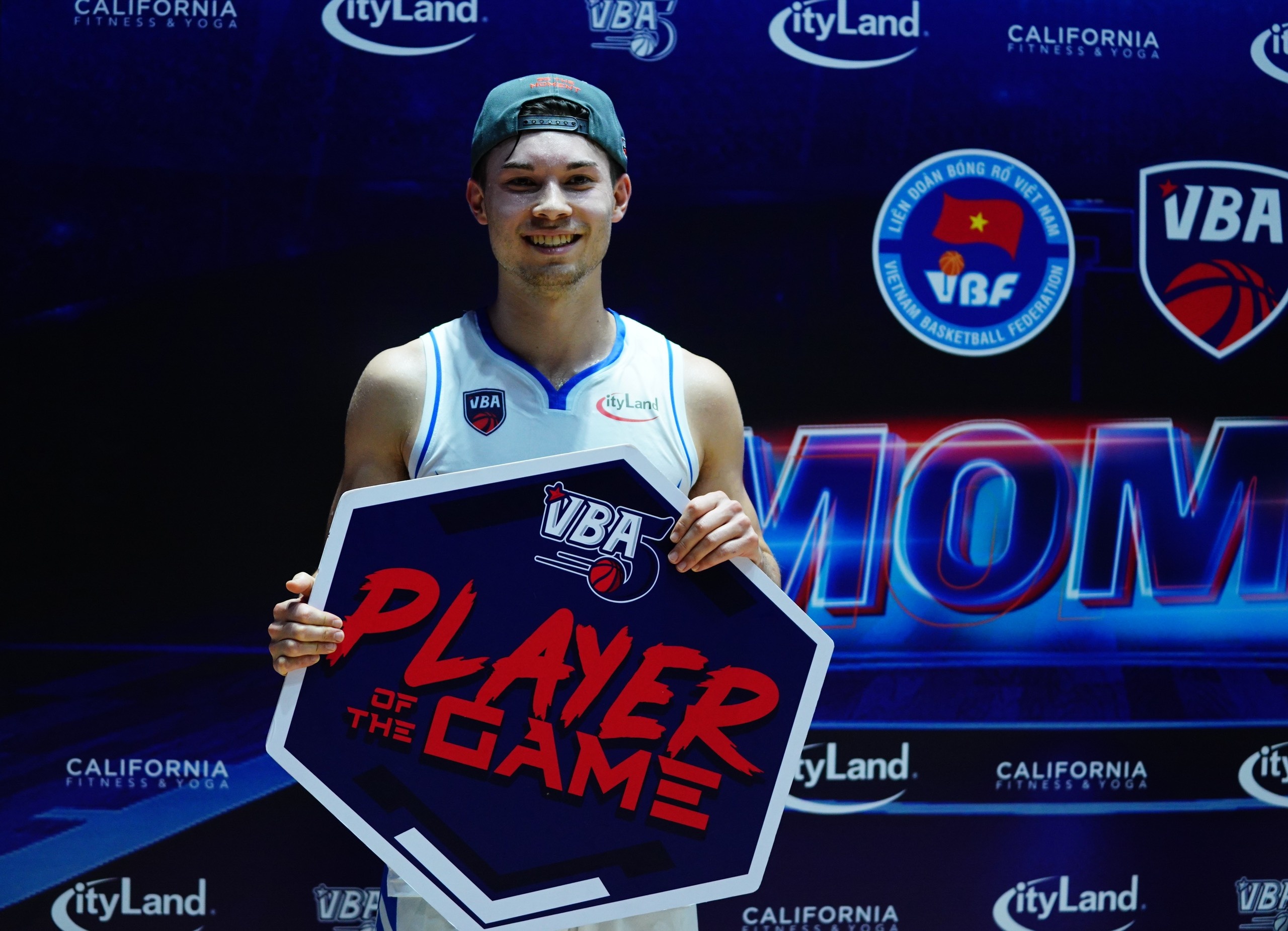 Trung phong Cantho Catfish anh 12