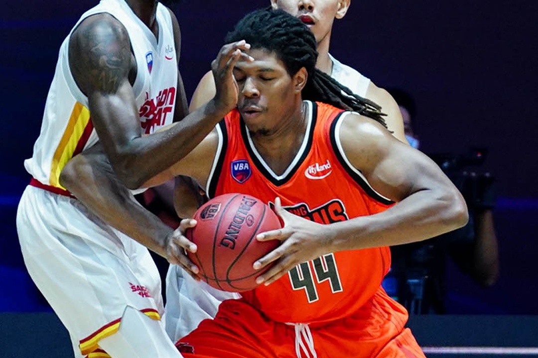 VDV nang 113 kg o giai bong ro VBA hinh anh