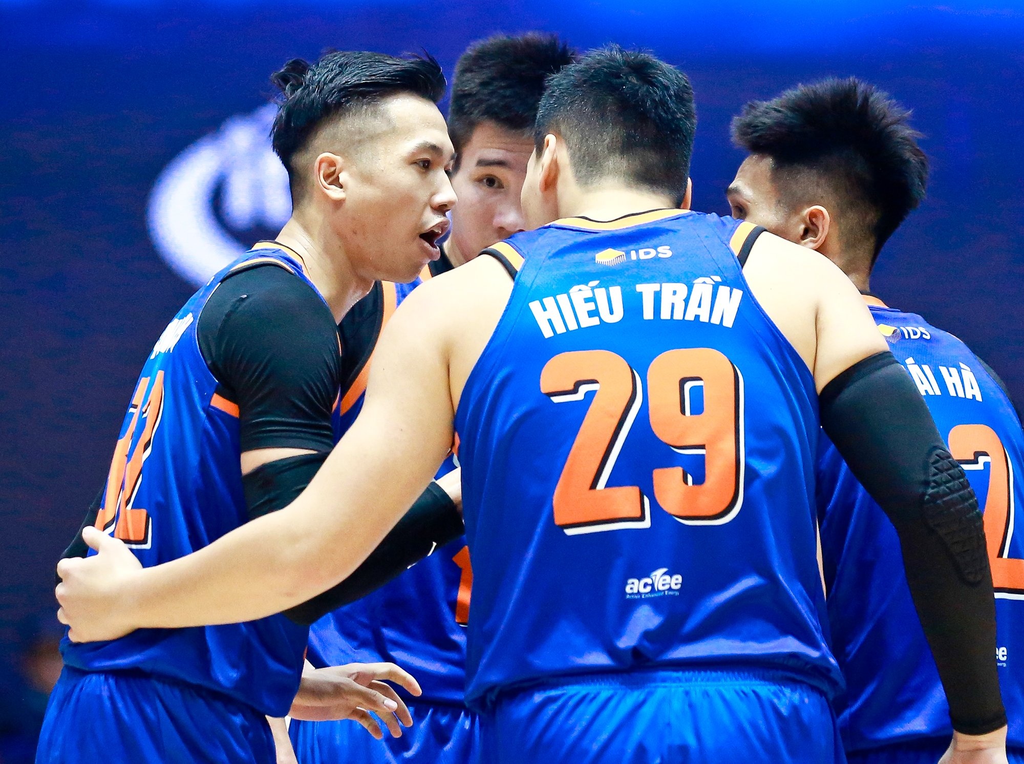 Cau thu Viet kieu Christian Juzang anh 7