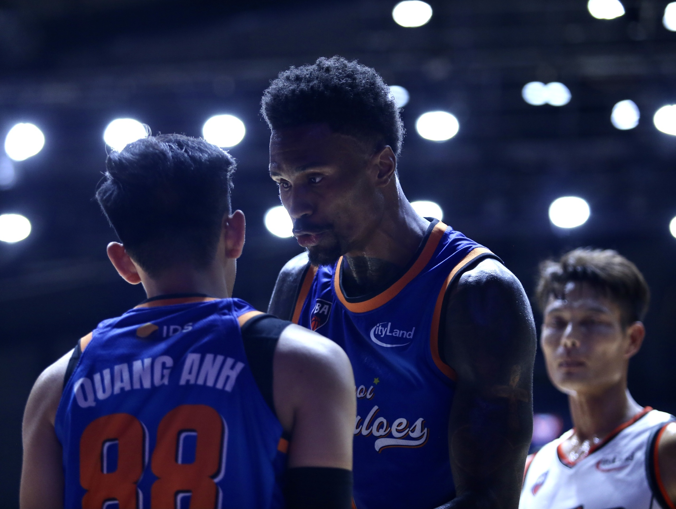 Richard Nguyen ra mat Danang Dragons anh 10