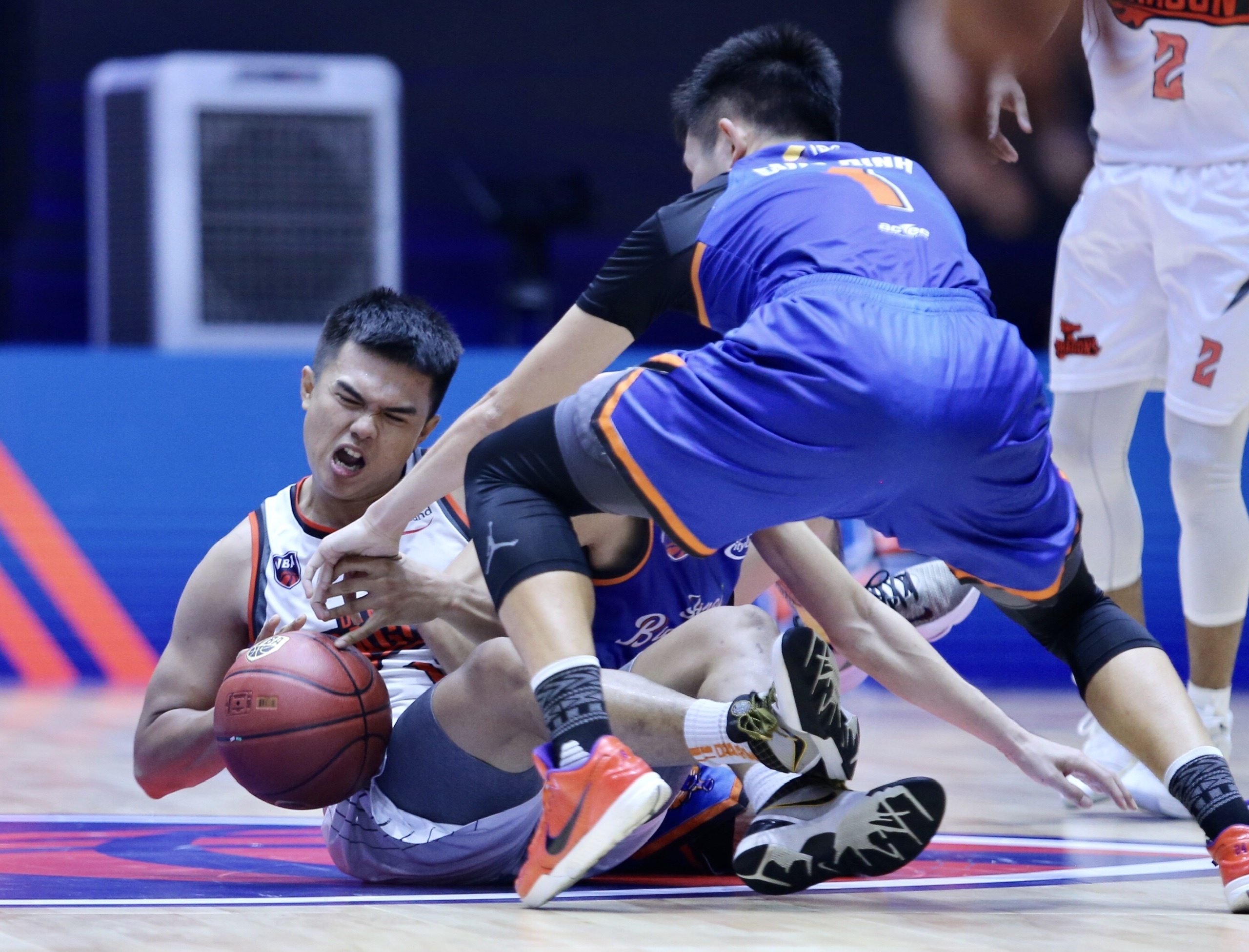 Richard Nguyen ra mat Danang Dragons anh 7