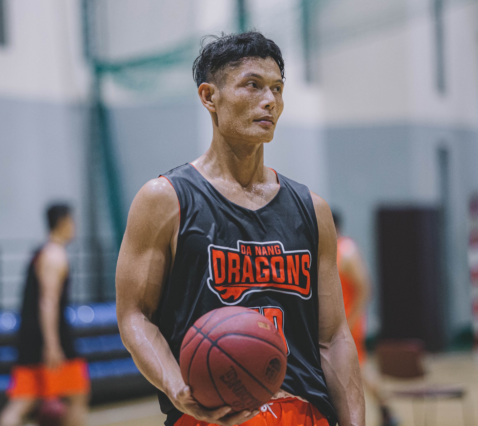 Cau thu bong ro Nguyen Van Hung anh 1