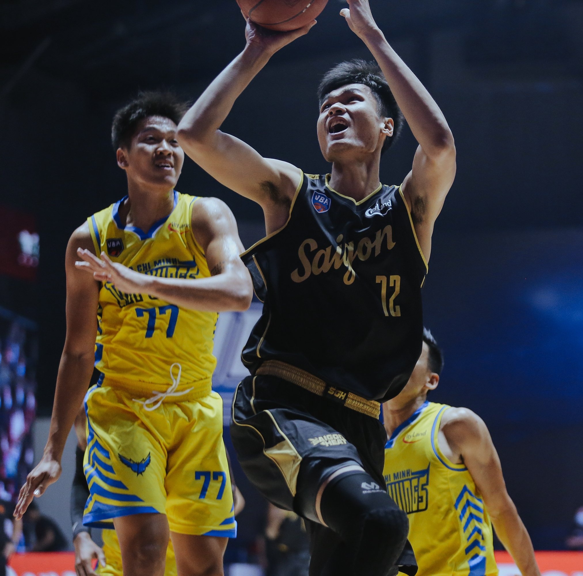 Cau thu bong ro Viet kieu Christian Juzang anh 12