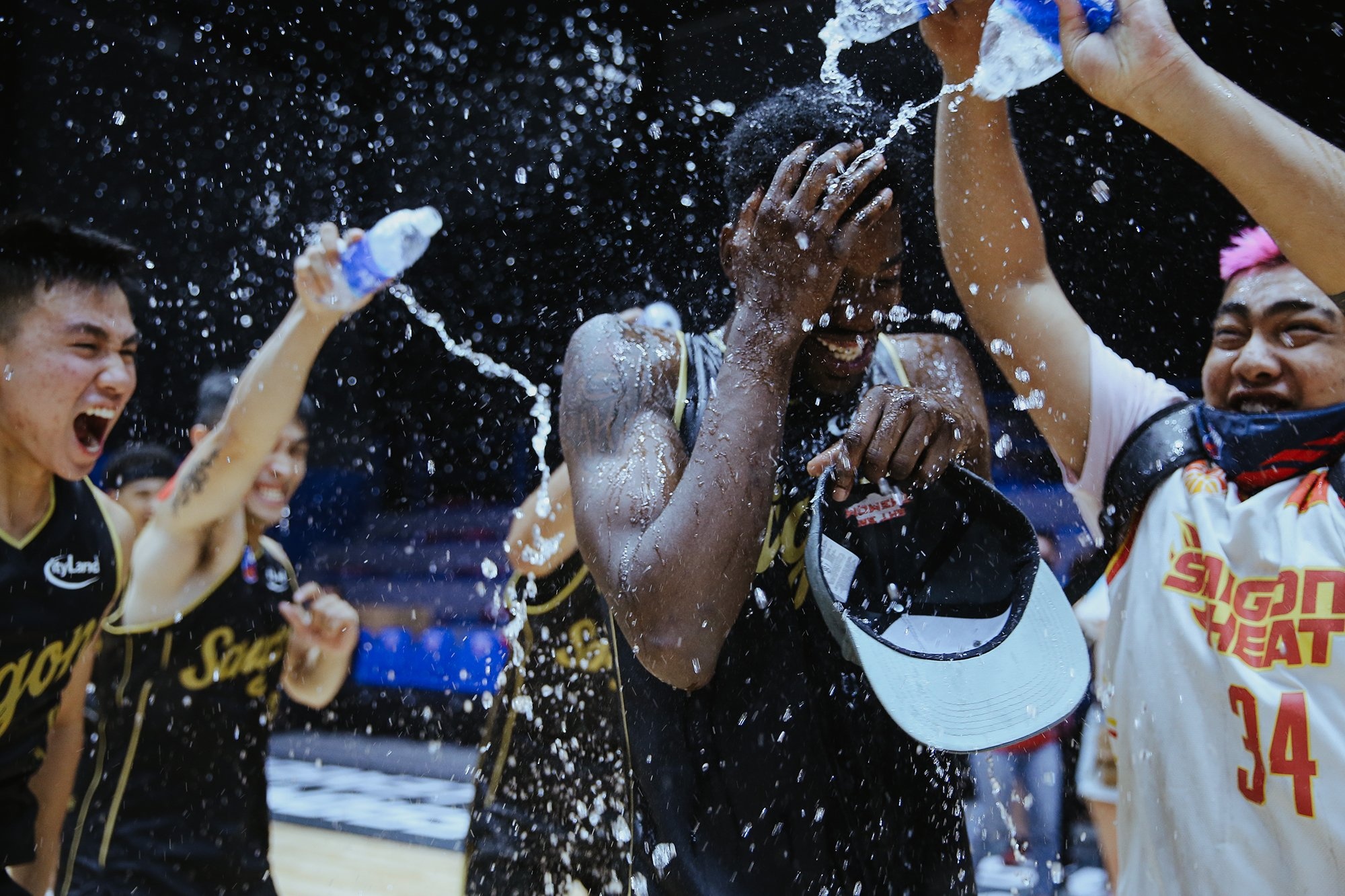 Cau thu bong ro Viet kieu Christian Juzang anh 13